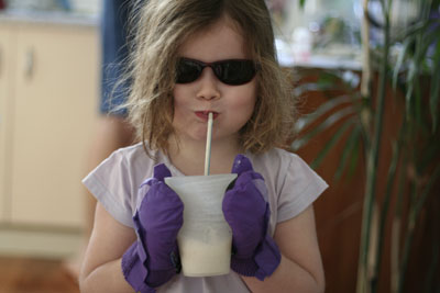 Isabelle at breakfast